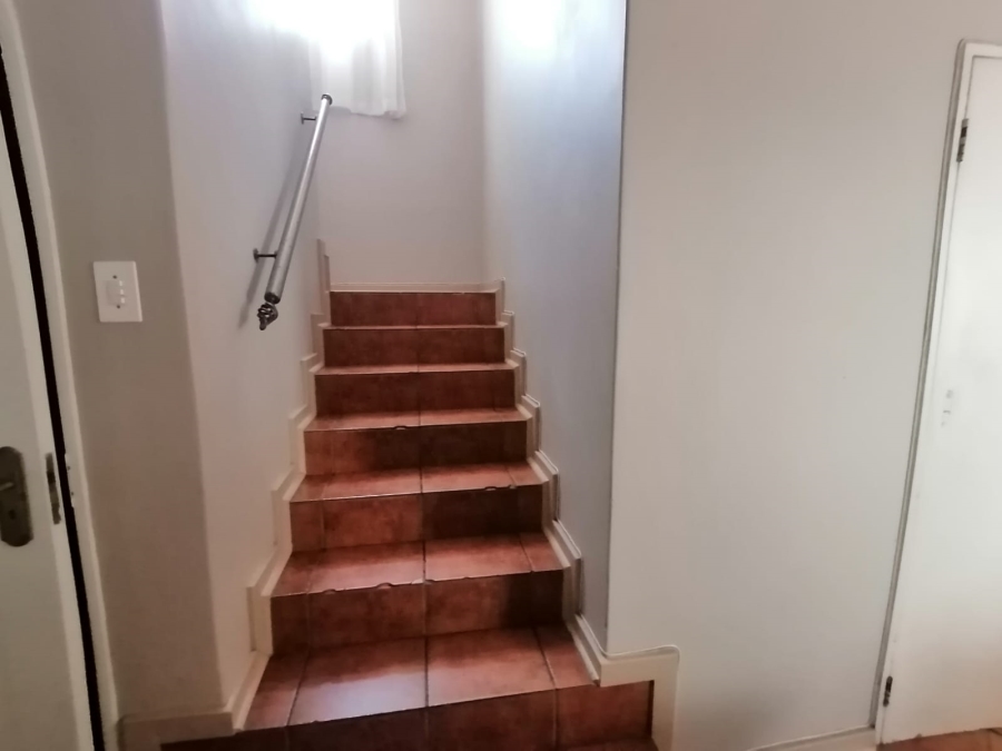 3 Bedroom Property for Sale in Geelhoutpark North West